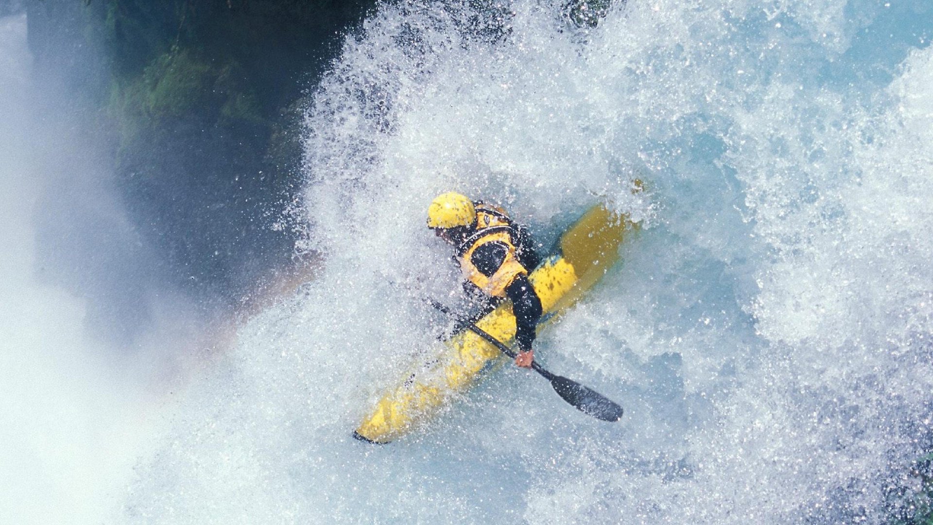 体育娱乐平台-终场绝响，世界波撕裂伯纳乌的叹息，世界波绝杀！客队惊天一击终结伯纳乌之夜